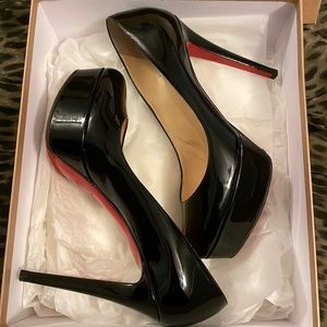 Christian Louboutin, Bianca 120 patent calf black size 39.5